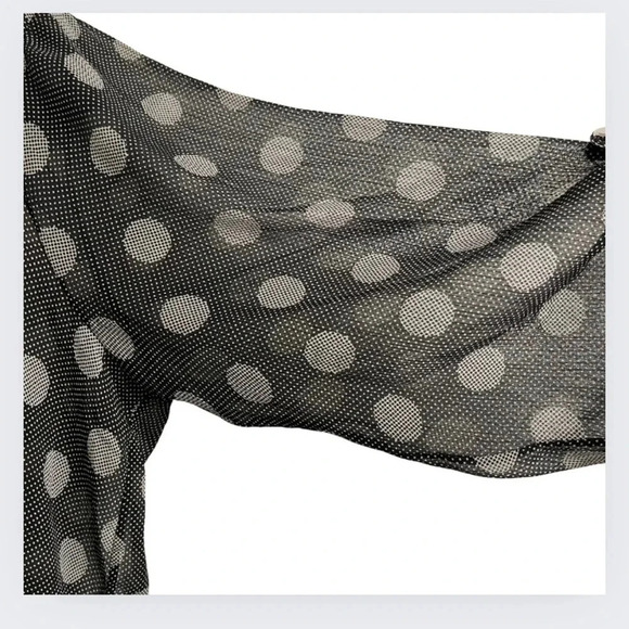 Torrid Black & White Sheer Spotted Blouse Size 3X - Picture 3 of 5